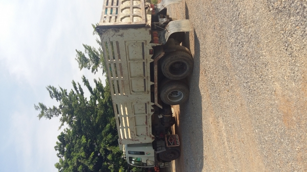 ขาย HINo FM3H 195 เเรง สภาพเดิม ๆ เครื่องเดิม เกียร์เดิม ช่วงล่างดี เเคซซีสวย ไม่มีหัก ไม่มีดาม เจ้าของขายเอง ราคา800000 สนใจติดต่อ0815868827