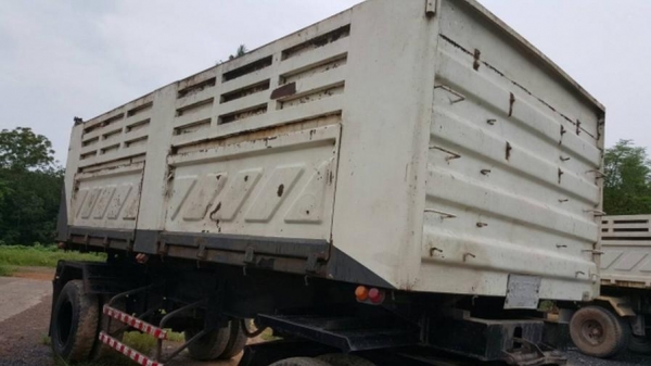 ลูกพ่วง2คานดั้มเกษตร สามมิตรลอนเฉียง 6.0ม.เดิมบาง **ขาย ลูกพ่วงSMM สามมิตรฯ2คานดั้มเหล็กคอกเกษตร สภาพเดิมบาง พร้อมใช้