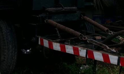 ลูกพ่วง2คานดั้มเกษตร สามมิตรลอนเฉียง 6.0ม.เดิมบาง **ขาย ลูกพ่วงSMM สามมิตรฯ2คานดั้มเหล็กคอกเกษตร สภาพเดิมบาง พร้อมใช้