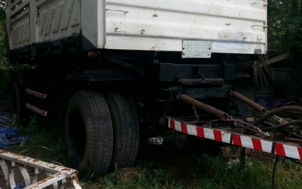 ลูกพ่วง2คานดั้มเกษตร สามมิตรลอนเฉียง 6.0ม.เดิมบาง **ขาย ลูกพ่วงSMM สามมิตรฯ2คานดั้มเหล็กคอกเกษตร สภาพเดิมบาง พร้อมใช้