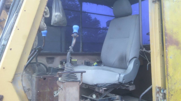 ขายรถแบคโฮ CAT E120 เครื่อง 6D-14 ราคา 550000