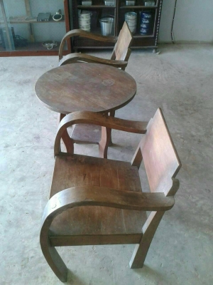 ชุดเก้าอี้กาแฟแขนอ่อนไม้สักงานเก่า ชุดเก้าอี้กาแฟแขนอ่อนไม้สักงานเก่า