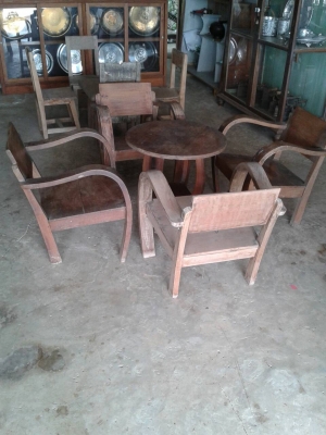 ชุดเก้าอี้กาแฟแขนอ่อนไม้สักงานเก่า ชุดเก้าอี้กาแฟแขนอ่อนไม้สักงานเก่า