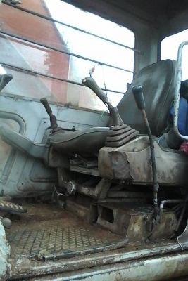 ขายรถแบคโฮ HITACHI EX200-2 ราคา 430000