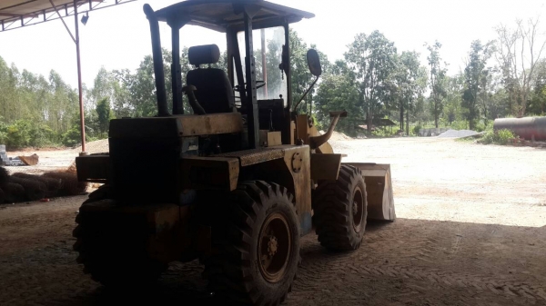 ขายรถตักWS500 MITSUBISHI สภาพพร้อมใช้งาน เครื่องปั้มดี ยางดี เอกสารสัญญาซื้อขาย