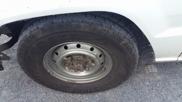 มิตซู 4 ประตู รถ สปก