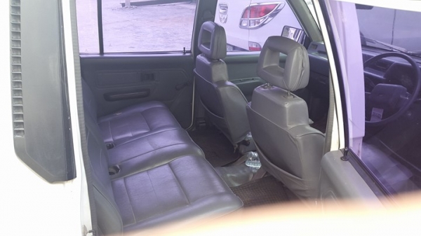 มิตซู 4 ประตู รถ สปก