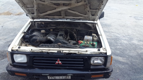 มิตซู 4 ประตู รถ สปก