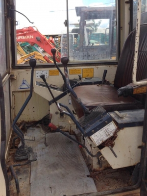 รถขุดเล็ก IHI 3ตัน