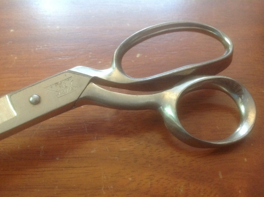 ขายกรรไกรตัดผ้า Vintage Wiss Inlaic U.S.A.ขนาด 10"