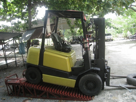 ขายรถโฟล์คลิฟต์ YALE ยก 2.5 ตัน สูง 3 เมตร เครื่องดีเซล ราคา 85000