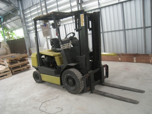 ขายรถโฟล์คลิฟต์ YALE ยก 2.5 ตัน สูง 3 เมตร เครื่องดีเซล ราคา 85000