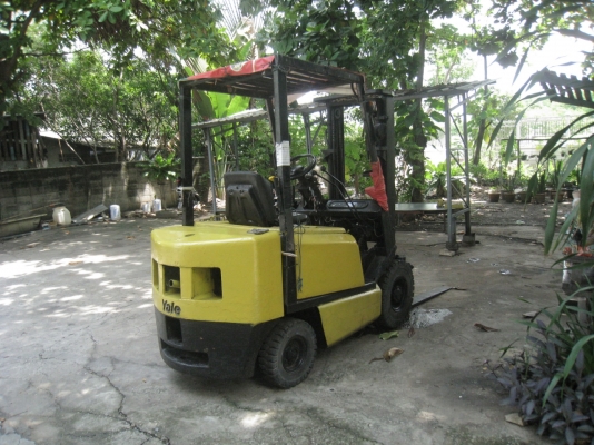 ขายรถโฟล์คลิฟต์ YALE ยก 2.5 ตัน สูง 3 เมตร เครื่องดีเซล ราคา 85000