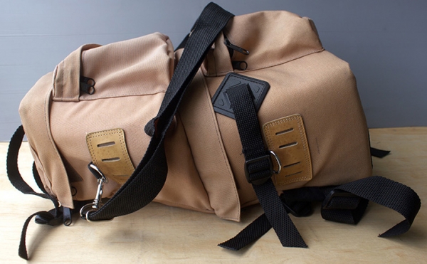 Used...ESPRIT...CAMERA BACKPACK ....ผ้า canvas กันน้ำ งามๆครับ