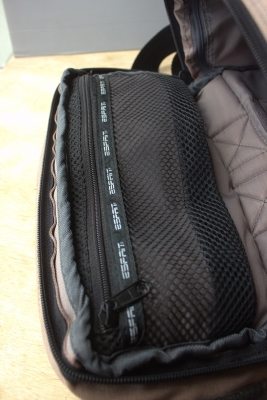 Used...ESPRIT...CAMERA BACKPACK ....ผ้า canvas กันน้ำ งามๆครับ