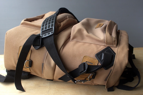 Used...ESPRIT...CAMERA BACKPACK ....ผ้า canvas กันน้ำ งามๆครับ