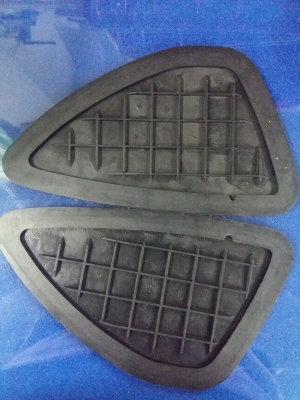 ยางข้างถัง s10 s32  งานใหม่ คุณภาพดี สวยๆ