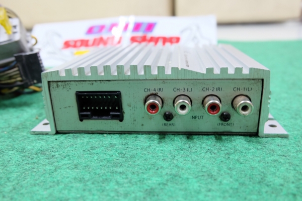 Poweramp Alpine DVA-7899J แอมป์ 4ch 50x4 ตัวเล็ก กะทัดรัด Made in Japan Poweramp Alpine DVA-7899J แอมป์ 4ch 50x4 ตัวเล็ก กะทัดรัด Made in Japan