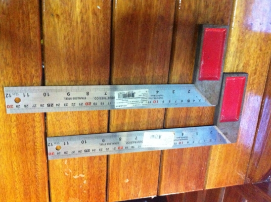 ฉากเหล็กสแตนเลสหนา รุ่นเก่า (ของใหม่) ฉากเหล็กสแตนเลสหนา รุ่นเก่า (ของใหม่)