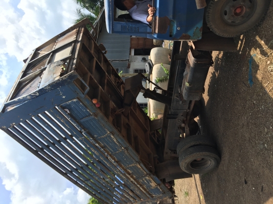 ขาย6ลัอดั้ม100แรง มีสโล4สปีด. ช่วงล่าง เอฟ กะบะเหล็กดั้มสวยมาก