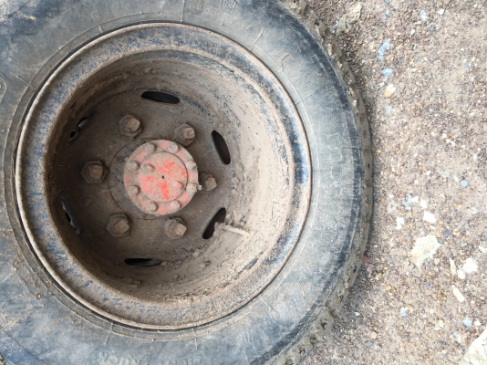 ขาย6ลัอดั้ม100แรง มีสโล4สปีด. ช่วงล่าง เอฟ กะบะเหล็กดั้มสวยมาก