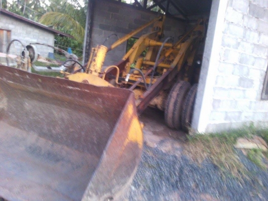 ขายรถ   KOMATSU  SD 20-5