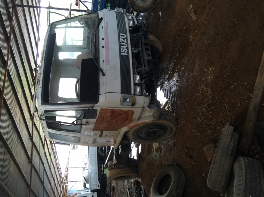 ขายFSR11 เครื่อง175.  ยาง900.  หัวลากคลัทชี. เครื่องดี เกียดี