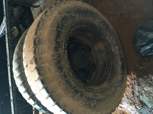 ขายFSR11 เครื่อง175.  ยาง900.  หัวลากคลัทชี. เครื่องดี เกียดี