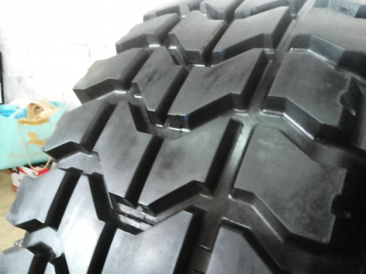 มาใหม่!!ชุดนี้สวยสุดจริงๆ ยางรถทหาร-Humvee37" 1ชุด4เส้นเพียง12,000บ. มาใหม่!!ชุดนี้สวยสุดจริงๆ ยางรถทหาร-Humvee37" 1ชุด4เส้นเพียง12,000บ.