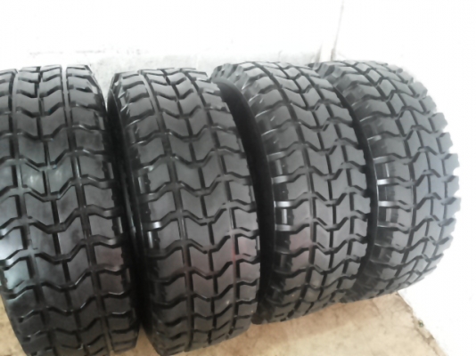 มาใหม่!!ชุดนี้สวยสุดจริงๆ ยางรถทหาร-Humvee37" 1ชุด4เส้นเพียง12,000บ. มาใหม่!!ชุดนี้สวยสุดจริงๆ ยางรถทหาร-Humvee37" 1ชุด4เส้นเพียง12,000บ.