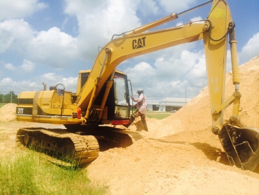 ขาย 750000 รถแม็คโคร CAT 311 มีคลิบให้ชมครับ