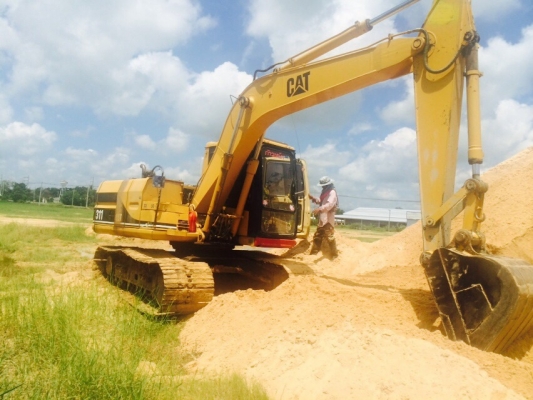 ขาย 750000 รถแม็คโคร CAT 311 มีคลิบให้ชมครับ