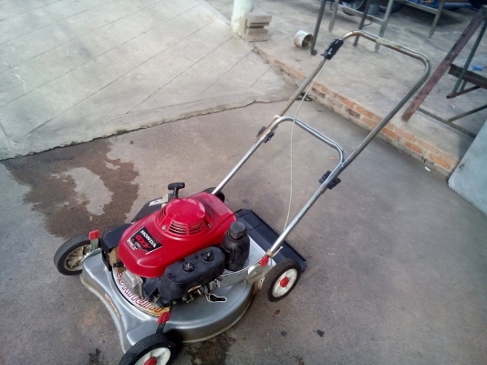 ขายรถตัดหญ้าเดินตาม สภาพสวยพร้อมใช้ครับ (มีคลิปการทำงาน) ขายรถตัดหญ้าเดินตาม สภาพสวยพร้อมใช้ครับ (มีคลิปการทำงาน)