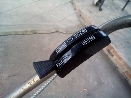 ขายรถตัดหญ้าเดินตาม สภาพสวยพร้อมใช้ครับ (มีคลิปการทำงาน) ขายรถตัดหญ้าเดินตาม สภาพสวยพร้อมใช้ครับ (มีคลิปการทำงาน)