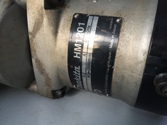 ขายสกัดไฟฟ้า makita hm1201 มือสอง สภาพดีครับ ขายสกัดไฟฟ้า makita hm1201 มือสอง สภาพดีครับ