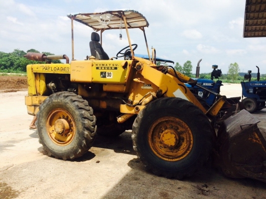 ขายรถตักล้อยางมือสอง KOMATSU JH30B