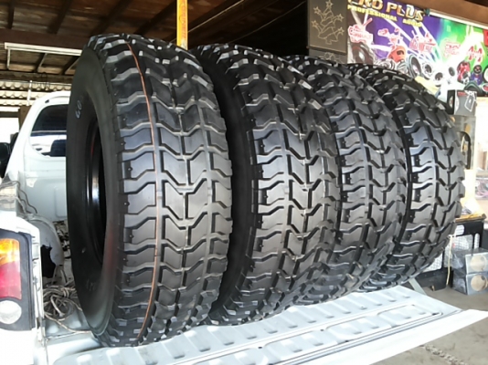 มาใหม่!!ชุดนี้สวยสุดจริงๆ ยางรถทหาร-Humvee37" 1ชุด4เส้นเพียง12,000บ.