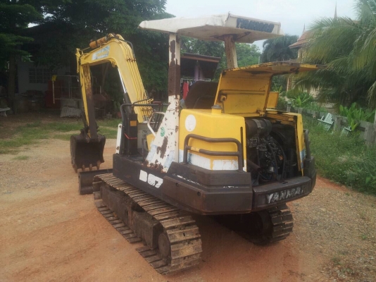 รถแมคโฮ YANMAR ...รุ่น..B37 รถแมคโฮ YANMAR ...รุ่น..B37