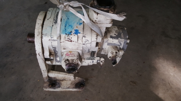 ปั้มไฮดรอลิค