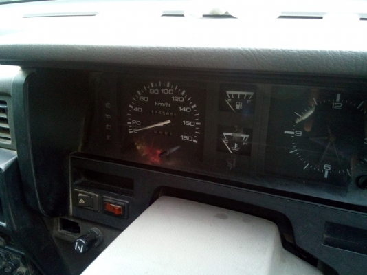 ขายZ16เครื่องเดิม เเอร์เย็นติดเเก๊สLPG หลังคาลงเล่มเรียบร้อย