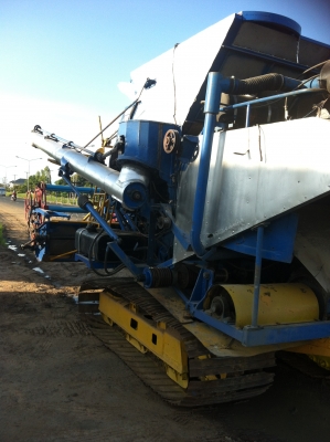 ขาย650000บาทรถเกรี่ยวเกษตรเครื่องอีซูซุ 210