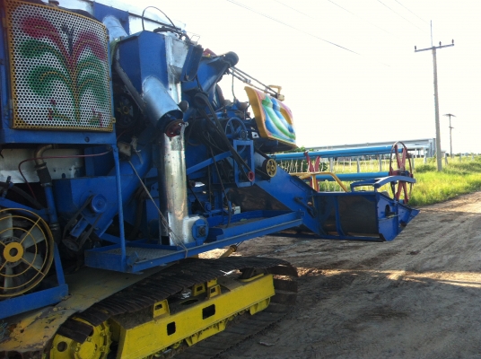 ขาย650000บาทรถเกรี่ยวเกษตรเครื่องอีซูซุ 210