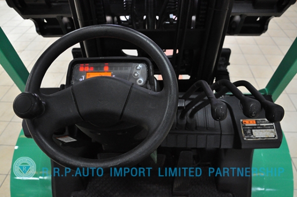 ขายรถโฟล์คลิฟท์มือสอง MITSUBISHI  รุ่น KFD25T  ราคา 425,000 บาท นำเข้าจากประเทศญี่ปุ่น 100\% ไม่เคยใช้งานในประเทศไทย