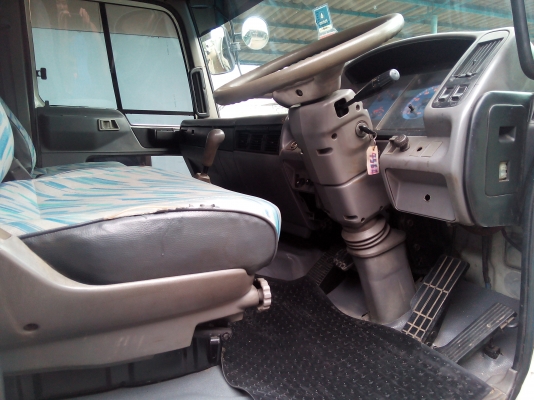 6 ล้อใหญ่ *Euro.2* HINO *สมอทอง* FF1J 220 แรงม้า+Turbo+Inter *ยาว 7.20 ม.* รถสวยเดิม+สวยจริง * รถห้างแท้ * มีเล่มพร้อม * 6 ล้อใหญ่ *Euro.2* HINO *สมอทอง* FF1J 220 แรงม้า+Turbo+Inter *ยาว 7.20 ม.* รถสวยเดิม+สวยจริง * รถห้างแท้ * มีเล่มพร้อม *