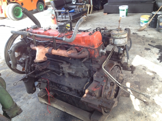 ขายเครื่อง isuzu 240 แรง