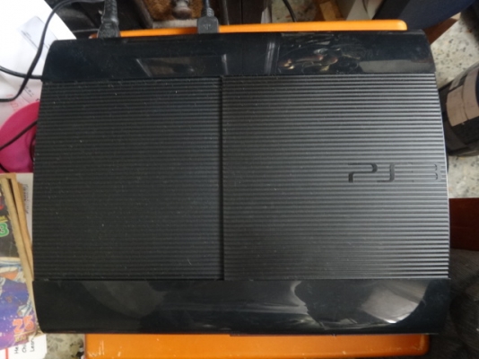 PS 3 super slim 500 GB