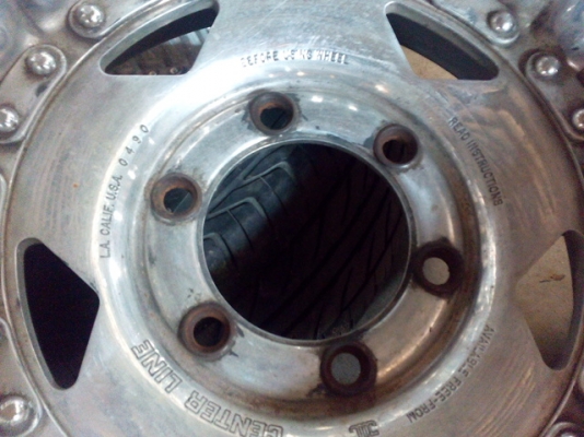 ขายล้อ อเมริกันเซนเตอร์ลาย