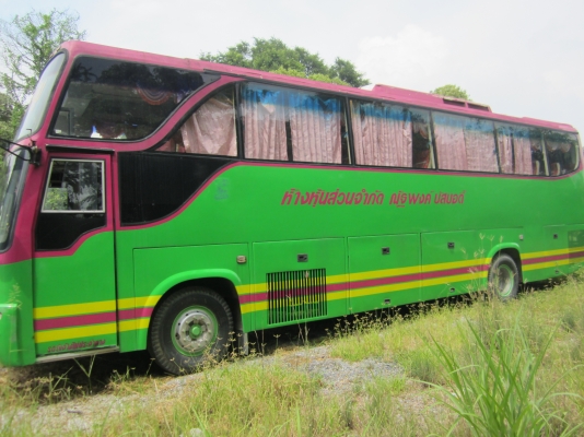 ขายรถบัส เบ้นซ์ 6ล้อ แอร์ชั้นครึ่ง สภาพพร้อมใช่งาน