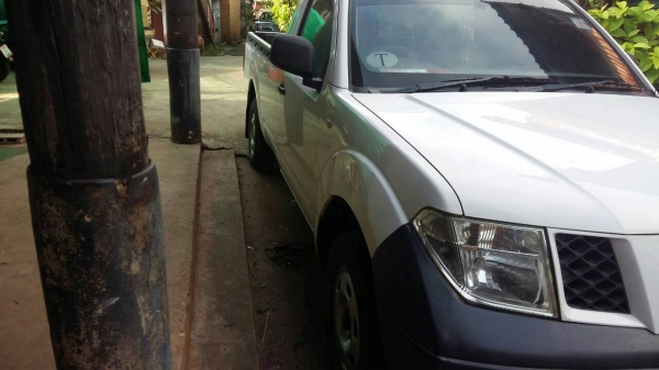 NISSAN NAVARA 2.5 ปี09 รถสวยเดิมบาง เล่มพร้อม