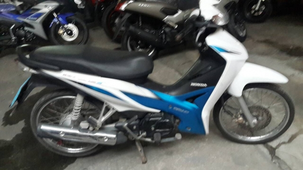 ขายเวฟ 110 i ปี 54 สตาร์ทเท้า เครื่องดี,ชุดสีดี เล่มพร้อมโอน